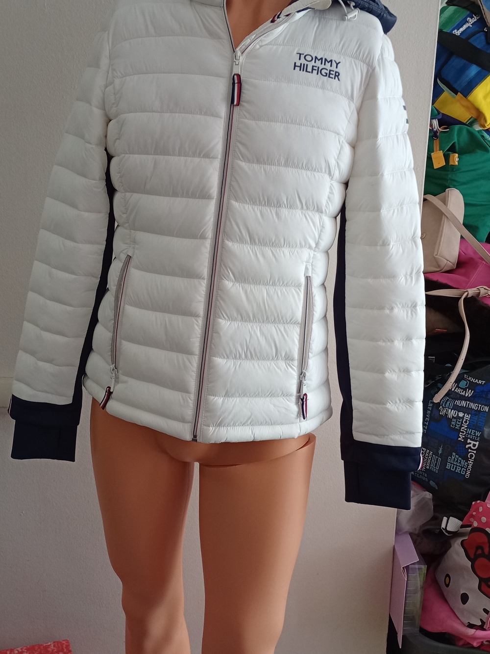 Tommy Hilfiger Women's White Puffer Jacket